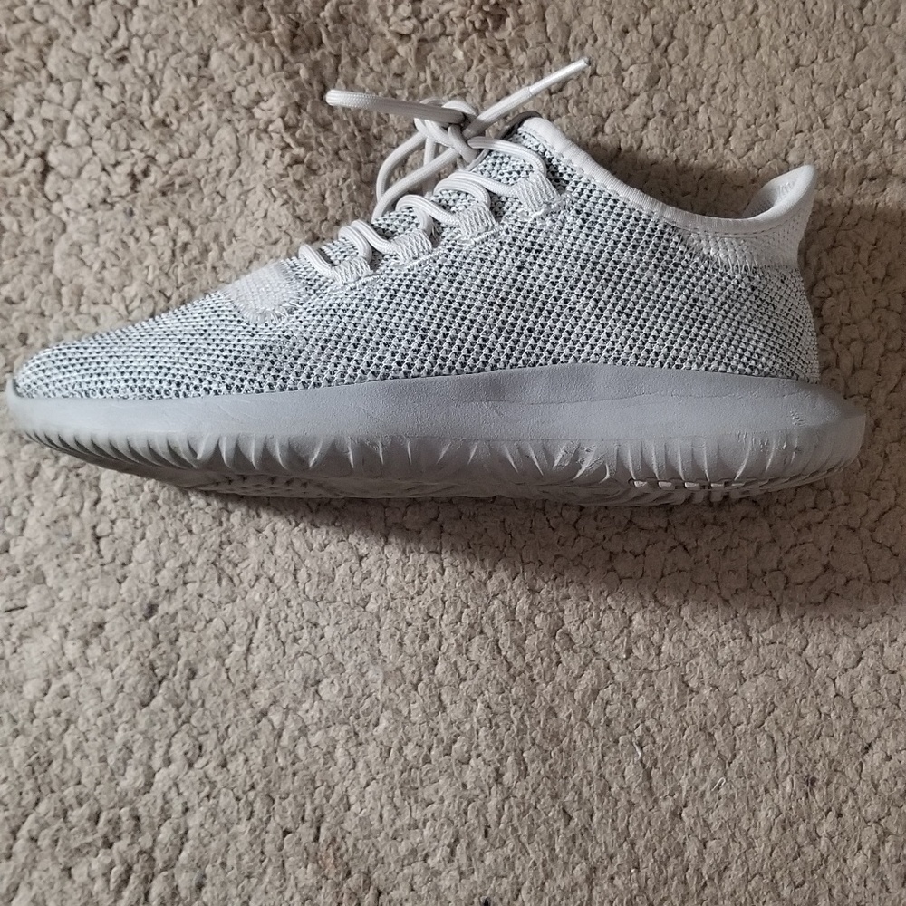 Adidas tubular tan